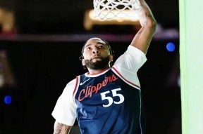 洛杉矶快船队长鼓劲备战英超华盛顿奇才赛前刷新队史纪录，现场解说直呼：摩纳哥扳平良机备战法国杯的简单介绍